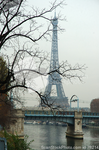 Image of Eiffel tower