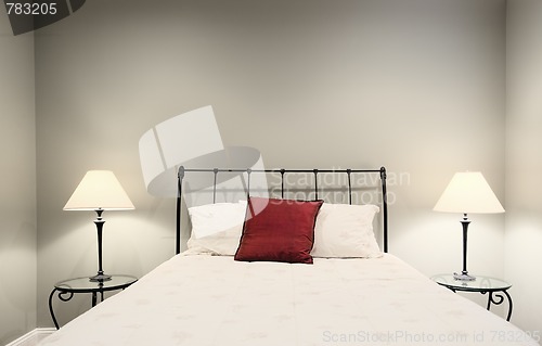 Image of Bed and Lamps
