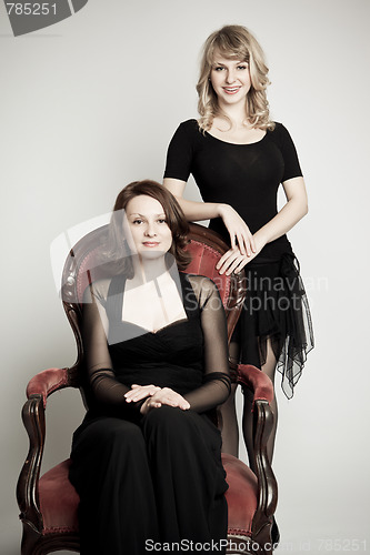Image of Mother and daughter