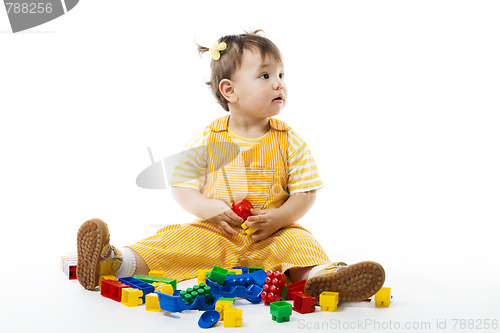 Image of Toddler sit and play with construction set 