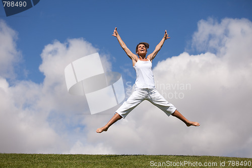 Image of Jumping free