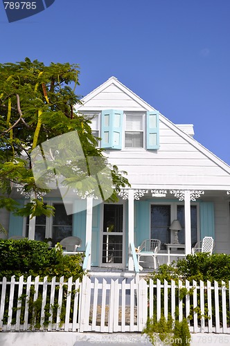 Image of bahamian house
