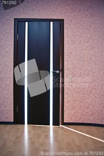 Image of Light from behind the door