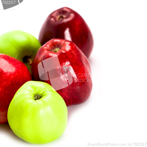 Image of green and red apples