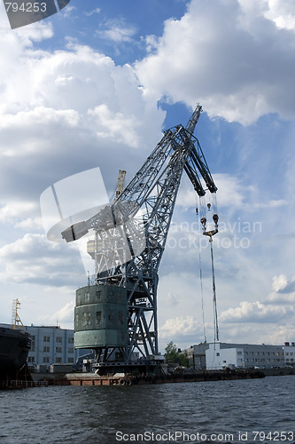 Image of Cargo Crane