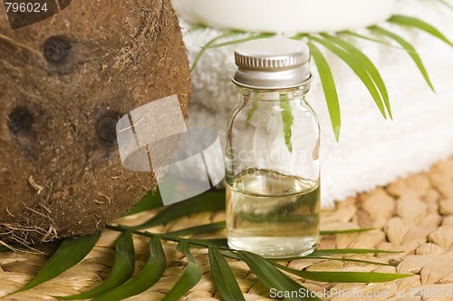 Image of Coconut oil for alternative therapy