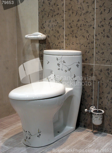 Image of Floral toilet - home interiors