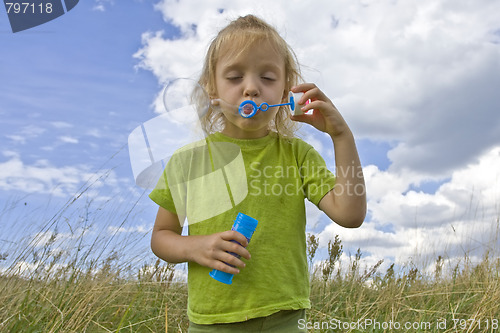 Image of Childrem blowing bubbles