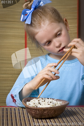 Image of Eating rice