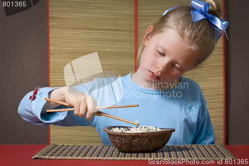 Image of Eating rice