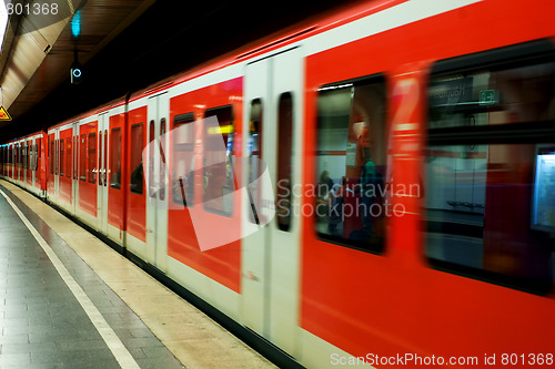 Image of Munchen subway in motion