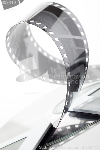 Image of negative film strip, dia and cd