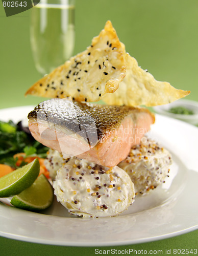 Image of Crispy Skinnes Salmon