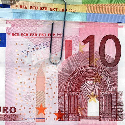 Image of Euro notes