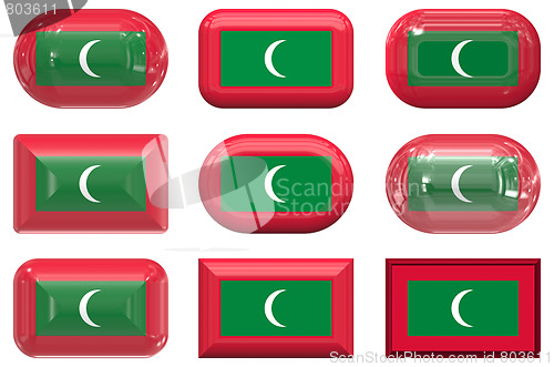 Image of nine glass buttons of the Flag of Maldives