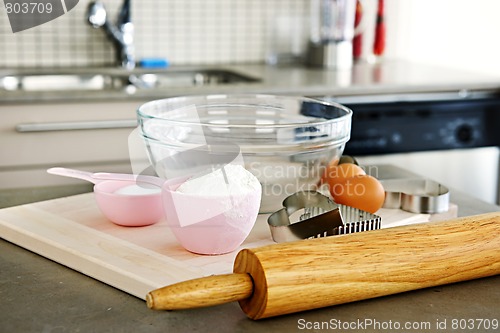 Image of Baking cookies