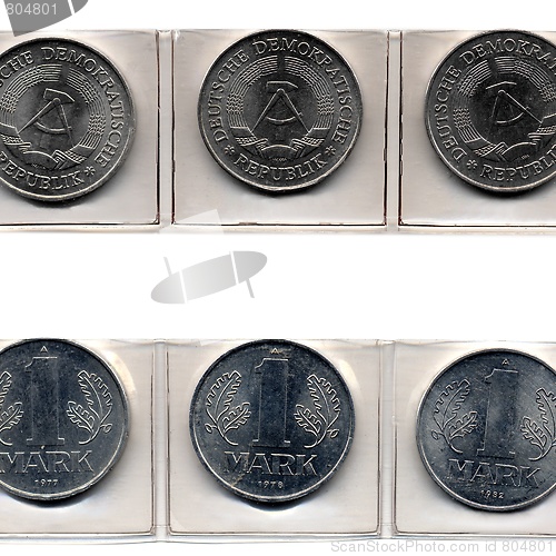 Image of DDR coin