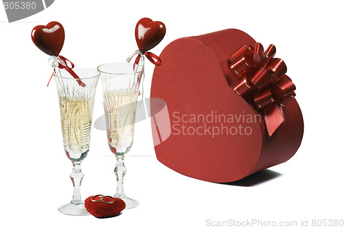 Image of Glasses with champagne for the enamoured