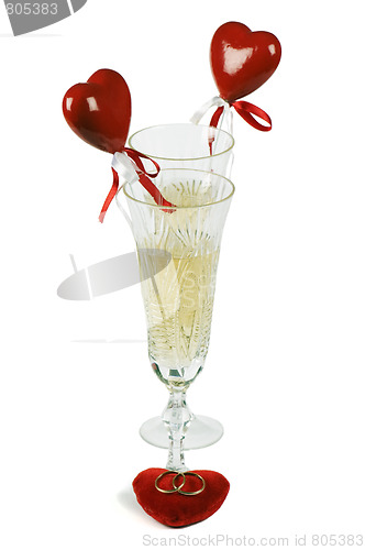 Image of Glasses with champagne for the enamoured
