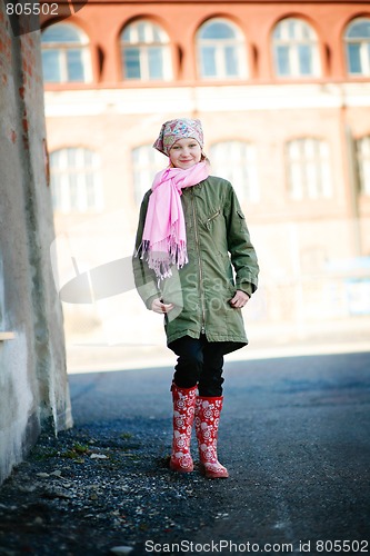 Image of Beautiful young girl outdoors