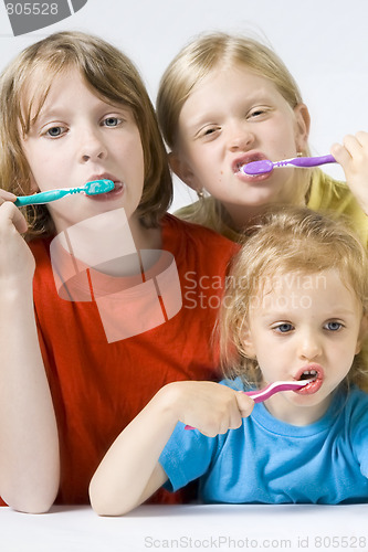 Image of Children brushing teeth