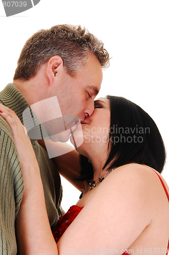 Image of Couple kissing.