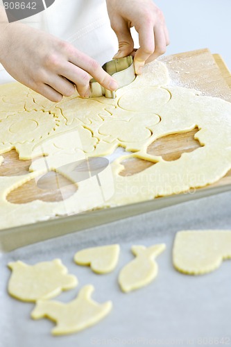 Image of Cutting cookies from dough