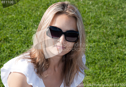 Image of Girl in sunglasseses