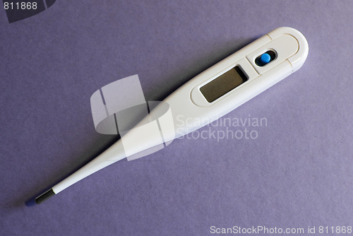 Image of electronic thermometer