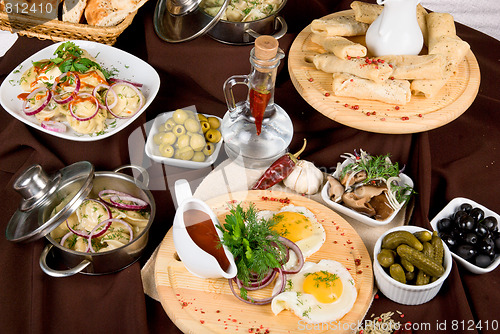 Image of Many food dishes