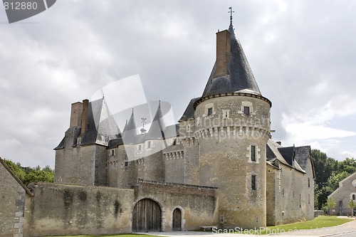 Image of Fougeres-sur-Bievre castle