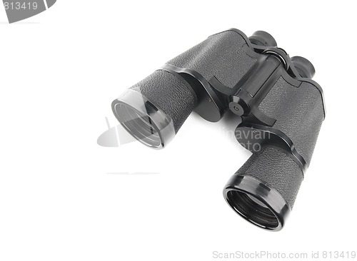 Image of isolated binoculars