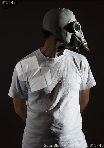 Image of gas mask danger 