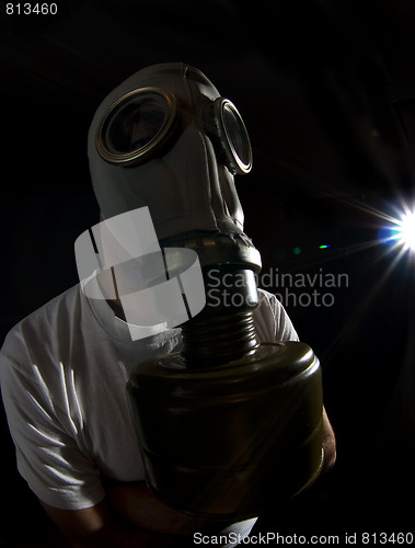 Image of gas mask danger 