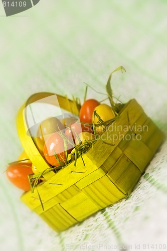 Image of Yellow orange easte basket