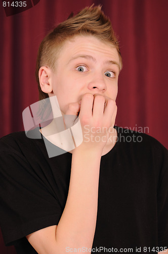 Image of The surprised teenager