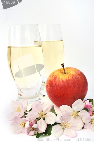 Image of Cider and apple - still-life