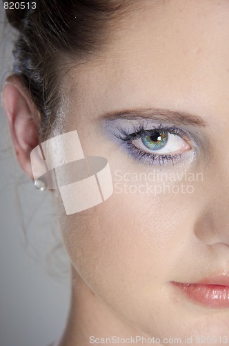 Image of Vibrant eye