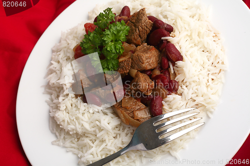 Image of Chili con carne and rice from above