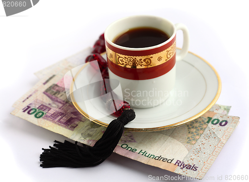 Image of Coffee beads and cash