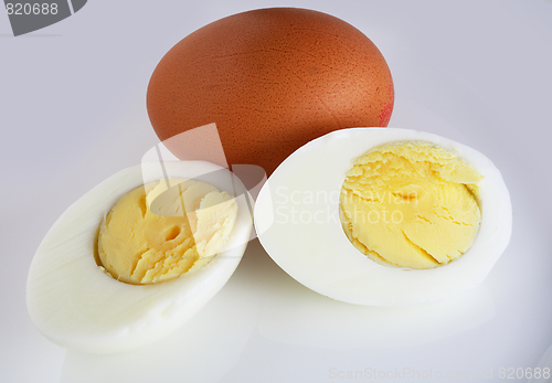 Image of Sliced boiled egg