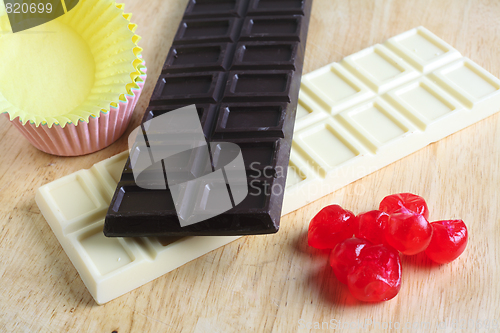 Image of Chocolate cherries and cake cups