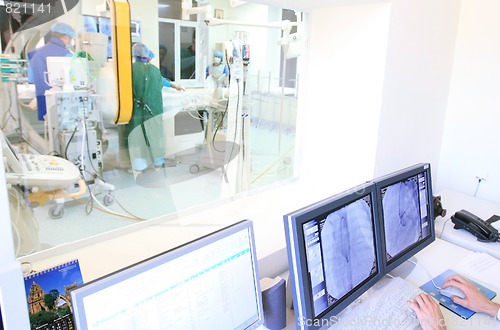 Image of heart operation 