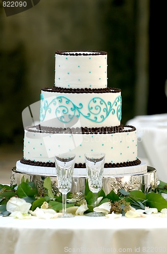 Image of Unique Three Tiered Wedding Cake