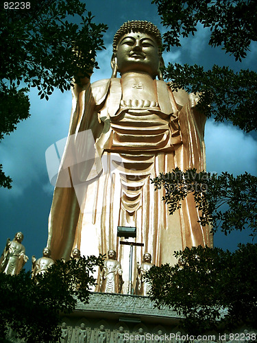 Image of Giant Buddha