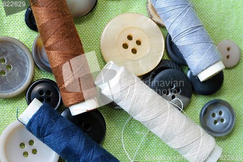Image of Buttons and thread