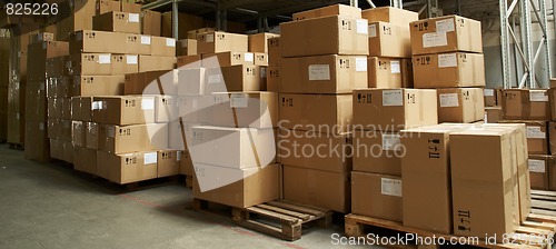 Image of catron boxes in warehouse