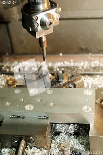 Image of milling the metal blank