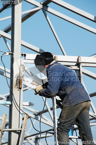 Image of electric arc welding