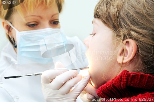 Image of girl at a dentist examination